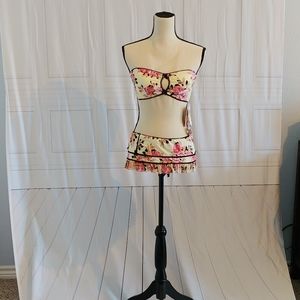 BetseyJohnson strapless skirted bikini, size M